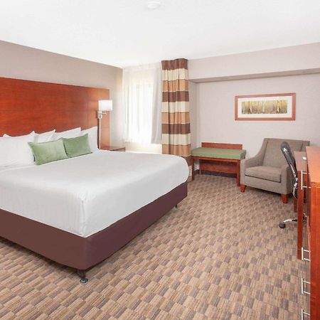 Wyndham Garden Fort Wayne Kültér fotó