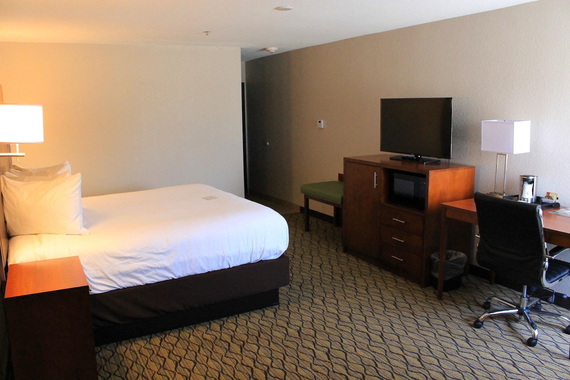 Wyndham Garden Fort Wayne Kültér fotó